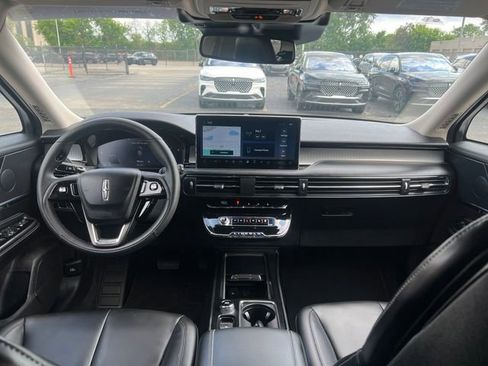 Used 2024 Lincoln Corsair FWD image 16