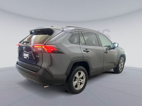 Used 2024 Toyota RAV4 XLE FWD image 8