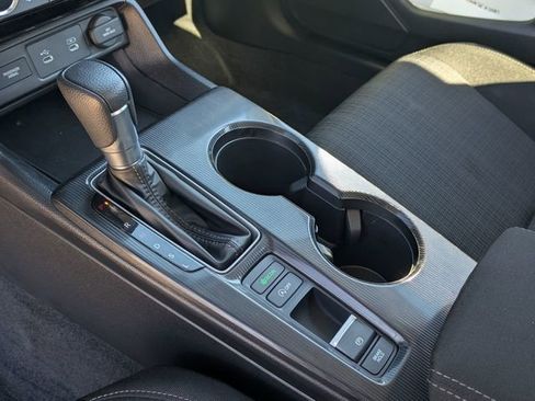 Used 2025 Honda Civic LX image 24