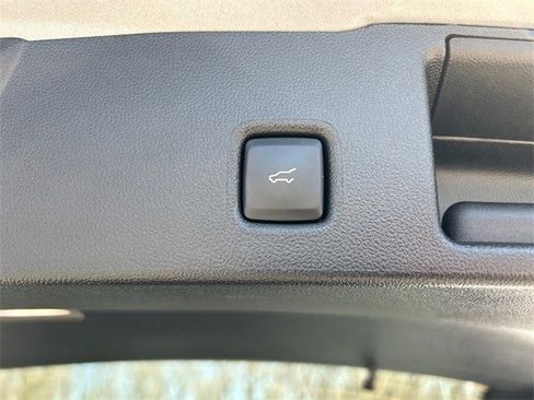 Used 2024 Ford Escape Active image 16