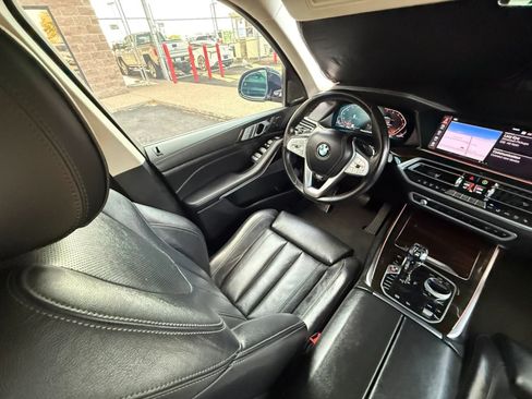 Used 2020 BMW X7 xDrive40i w/ Cold Weather Package AWD/4WD image 51
