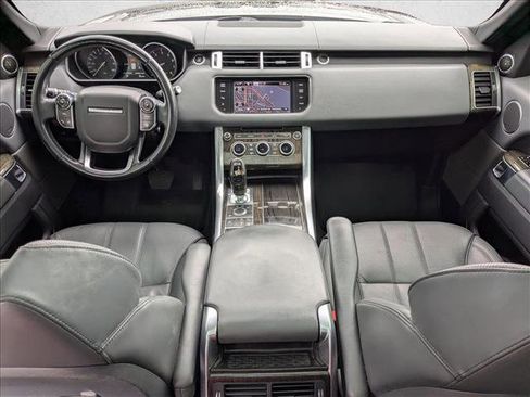 Used 2014 Land Rover Range Rover Sport HSE image 19
