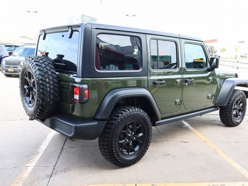 Used 2021 Jeep Wrangler Unlimited Sport image 5