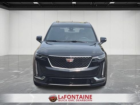 Used 2025 Cadillac XT6 Premium Luxury w/ LPO, Floor Liner Package AWD/4WD image 9