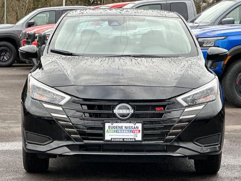 New 2025 Nissan Versa SR w/ Trunk Package image 10