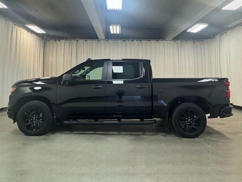 Used 2024 Chevrolet Silverado 1500 Custom w/ Turbomax Blackout Package image 9