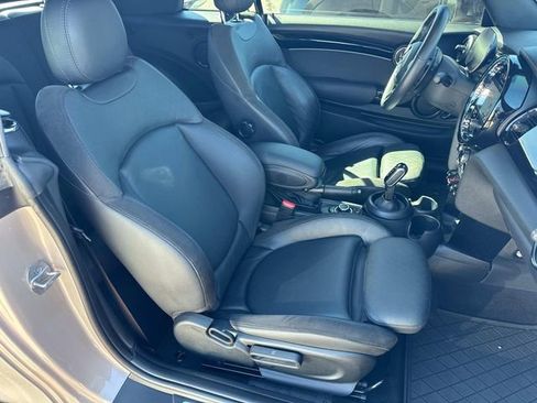 Used 2023 MINI Cooper S w/ Signature Upholstery Package image 32