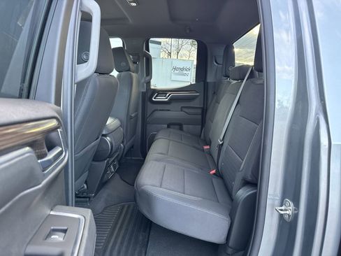 Used 2024 Chevrolet Silverado 1500 LT image 30