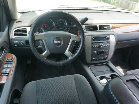 Used 2008 GMC Yukon SLE w/ Convenience Package RWD image 5