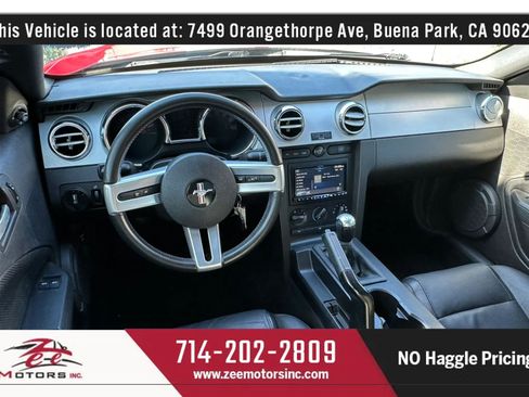 Used 2005 Ford Mustang Premium RWD image 18