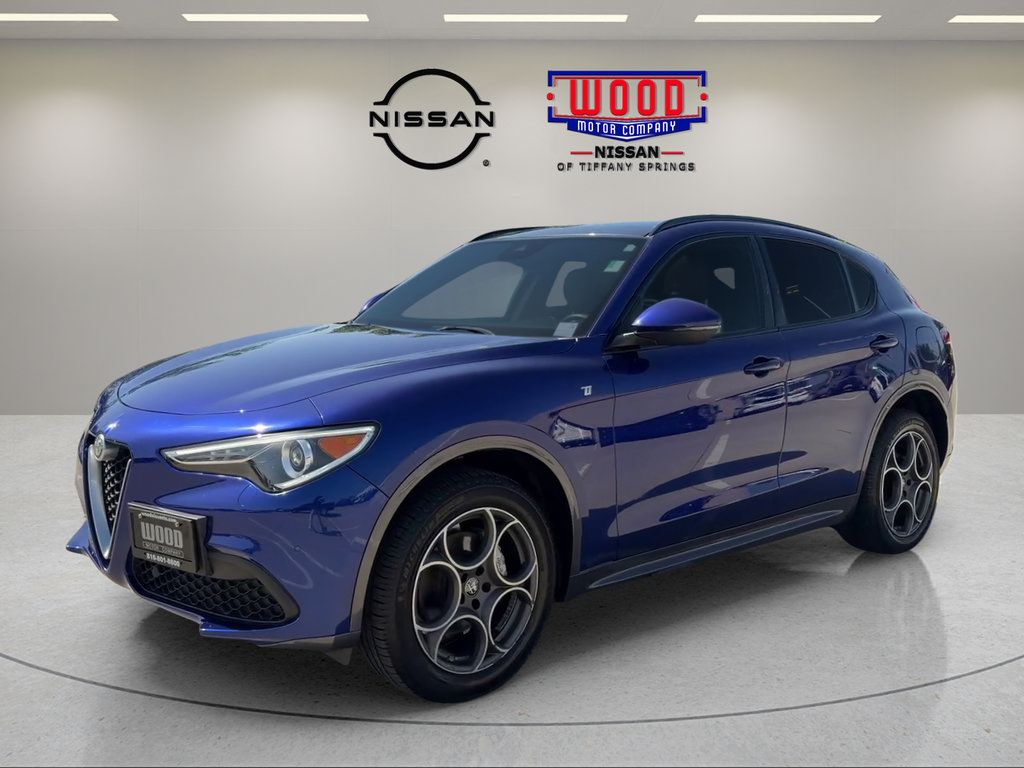 Used 2022 Alfa Romeo Stelvio Ti AWD/4WD image 10