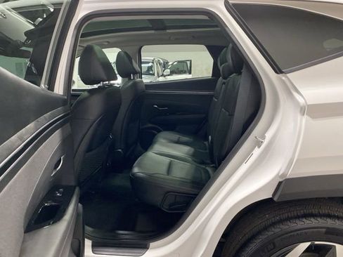 Used 2023 Hyundai Tucson Limited image 24