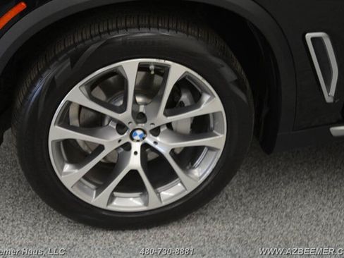 Used 2019 BMW X5 xDrive40i AWD/4WD image 50