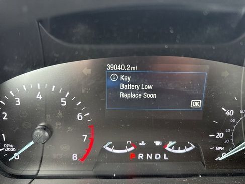 Used 2020 Ford Escape SE image 10