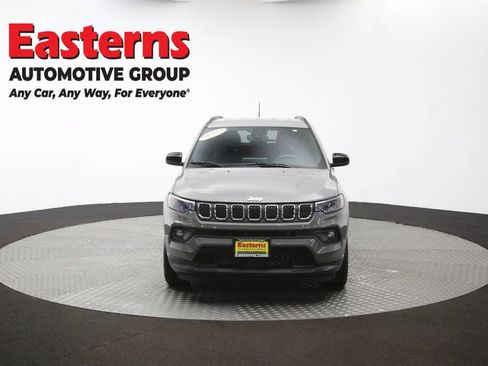 Used 2023 Jeep Compass Latitude AWD/4WD image 51