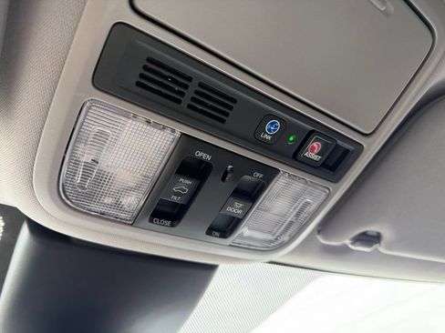 Used 2021 Honda Odyssey Touring image 22