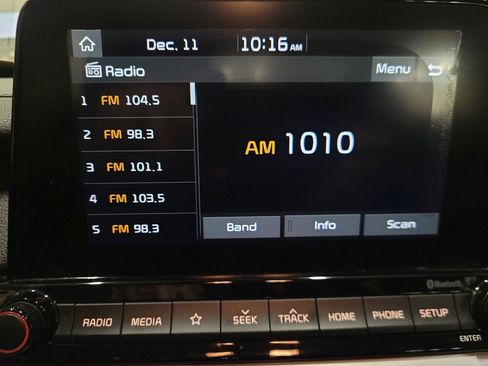 Used 2019 Kia Forte LXS image 25