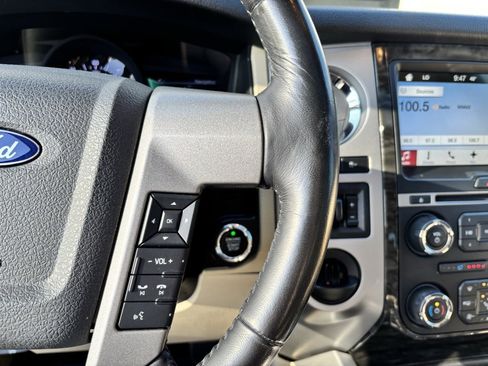 Used 2016 Ford Expedition Limited w/ Equipment Group 301A image 7