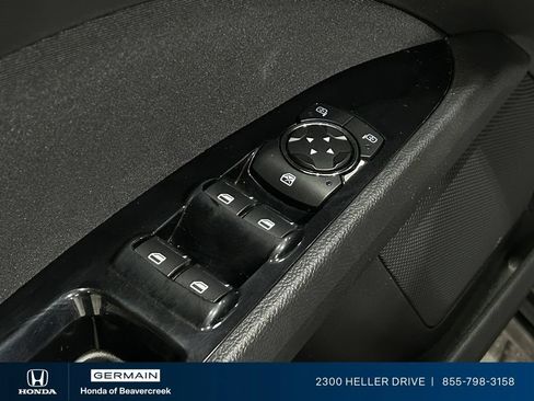 Used 2015 Ford Fusion SE FWD image 18