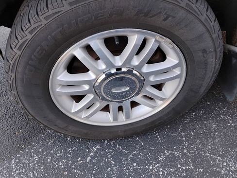 Used 2011 Ford F150 Lariat w/ Lariat Plus Pkg image 10