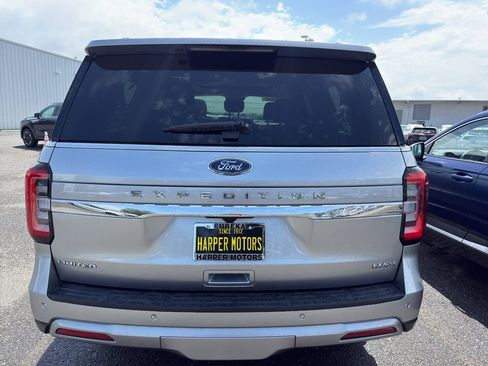 Used 2023 Ford Expedition Max Limited AWD/4WD image 4