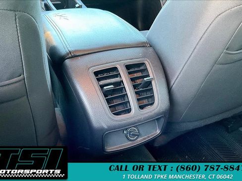 Used 2012 Ford Taurus SEL image 32