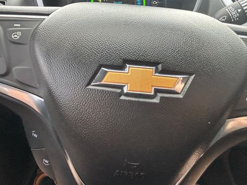 Used 2018 Chevrolet Volt LT w/ Comfort Package FWD image 20