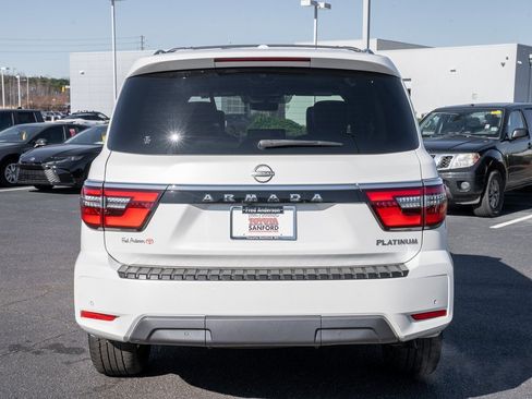 Used 2023 Nissan Armada Platinum w/ Captain's Chairs Package image 4