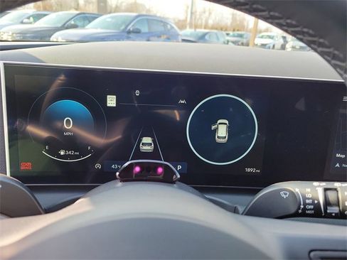 Certified 2025 Hyundai Tucson SEL image 25