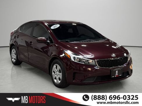 Used 2017 Kia Forte LX FWD image 6