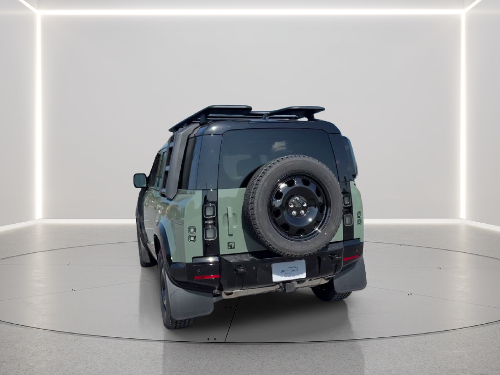 New 2026 Land Rover Defender 110 AWD/4WD image 6