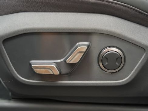 Used 2026 Kia EV9 Light RWD image 42