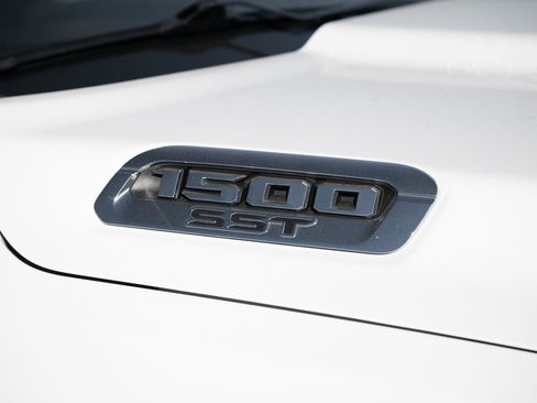 Used 2025 RAM 1500 Big Horn image 12