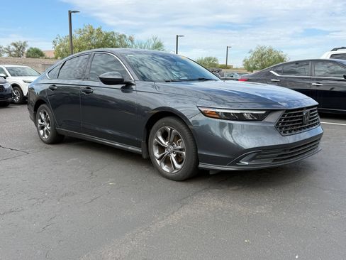 Certified 2023 Honda Accord EX image 5