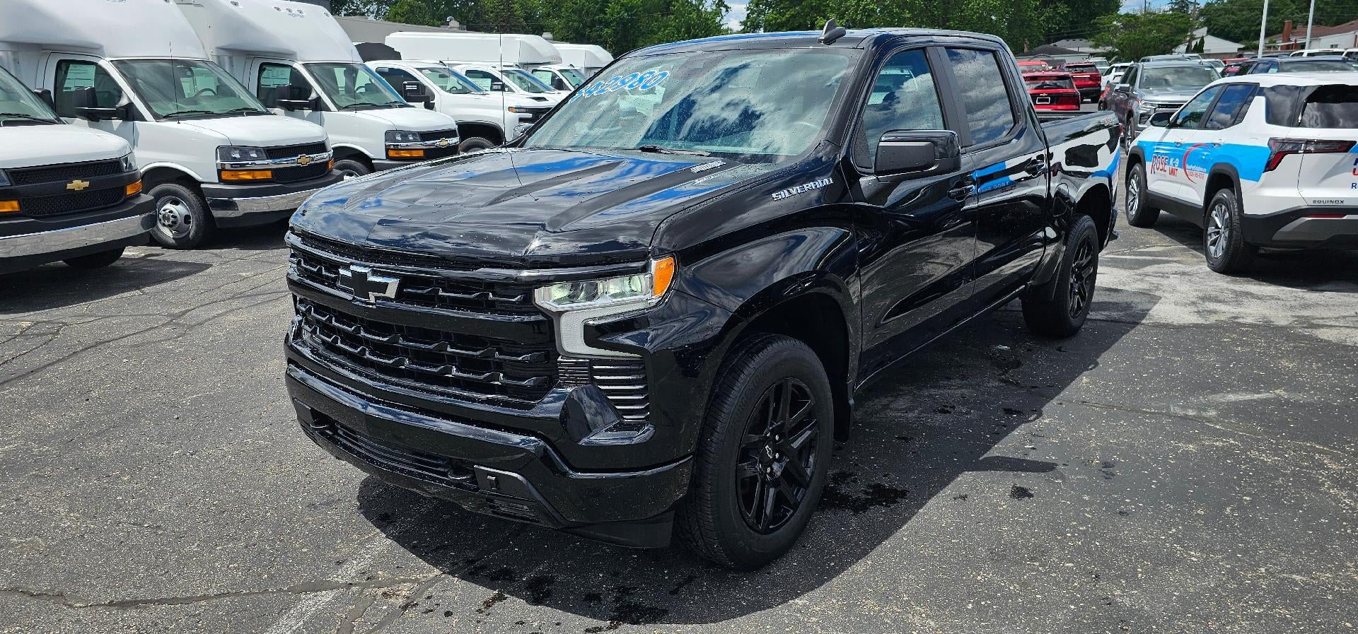Certified 2023 Chevrolet Silverado 1500 RST w/ LPO, Dark Essentials Package AWD/4WD image 3