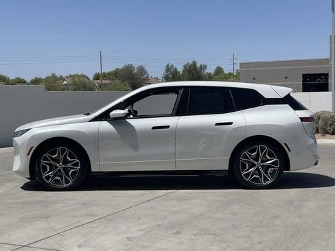 New 2026 BMW iX xDrive45 image 9