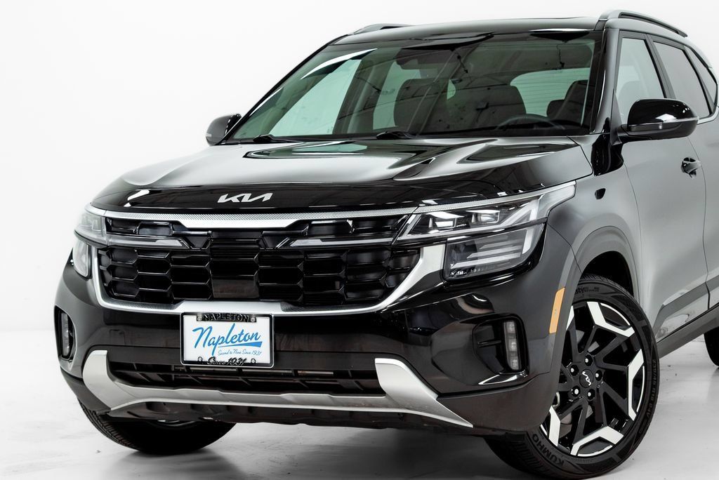 New 2025 Kia Seltos SX w/ SX Sunroof Package AWD/4WD image 2