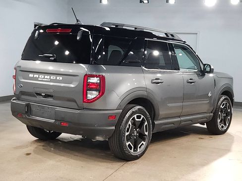 Used 2024 Ford Bronco Sport Outer Banks w/ Tech Package AWD/4WD image 7