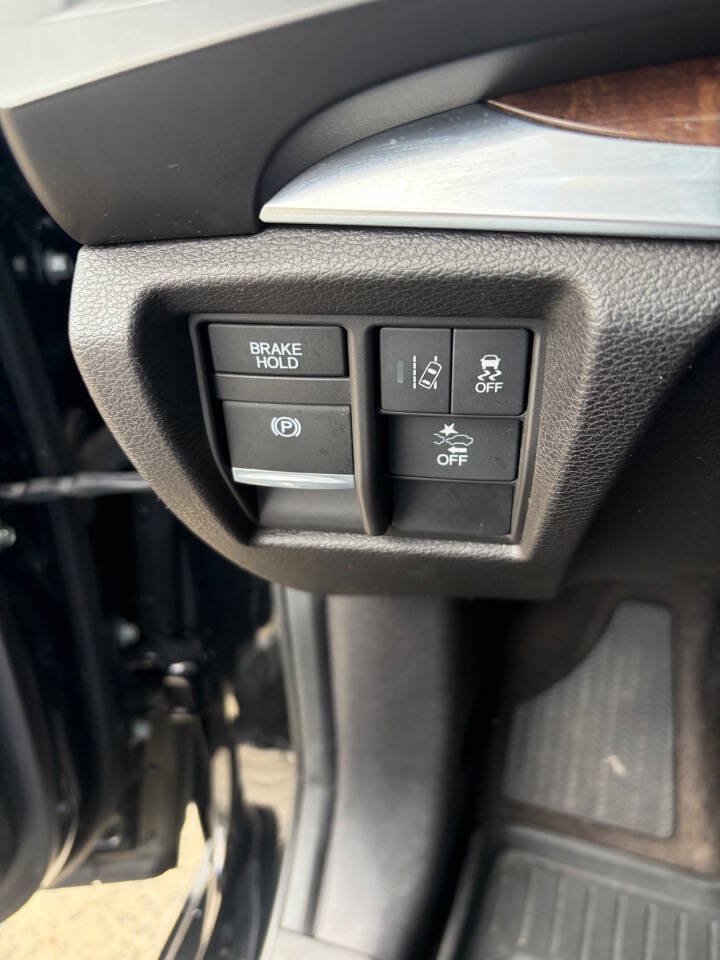 Used 2018 Acura MDX w/ Technology Package FWD image 26