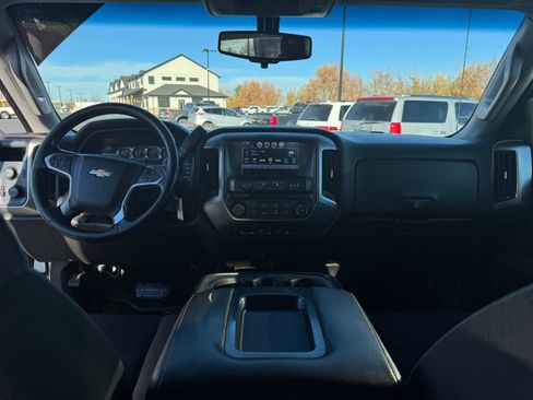 Used 2017 Chevrolet Silverado 2500 LT image 29