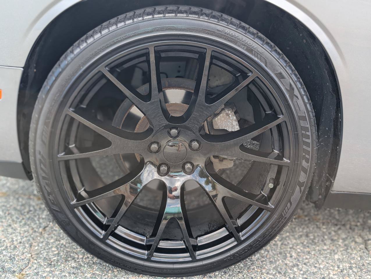 Used 2016 Dodge Challenger SXT RWD image 4