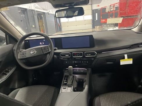 New 2026 Nissan Sentra SV w/ SV Convenience Package image 25