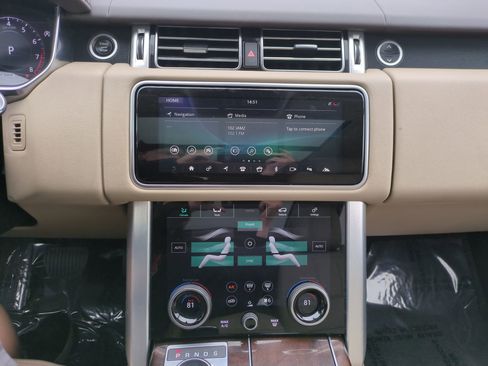 Used 2021 Land Rover Range Rover AWD/4WD image 23