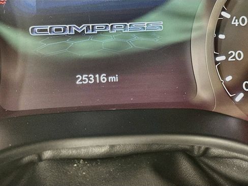 Certified 2023 Jeep Compass Latitude AWD/4WD image 20