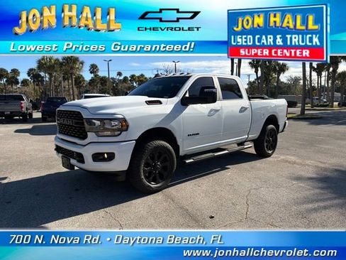 Used 2023 RAM 2500 Big Horn w/ Night Edition image 2