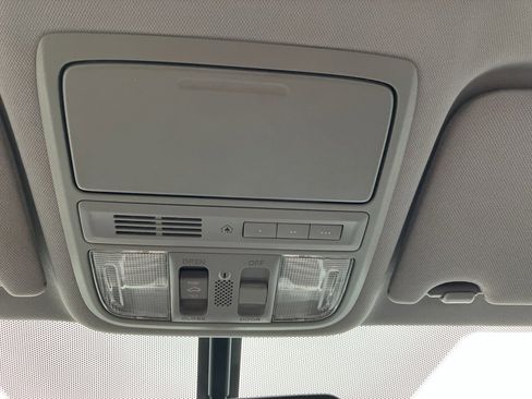 Used 2017 Honda Accord EX-L image 25