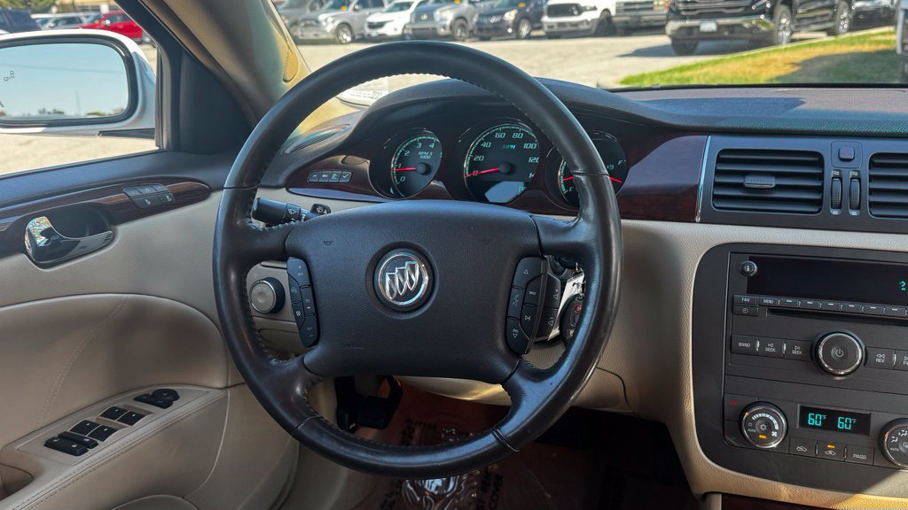 Used 2009 Buick Lucerne CXL FWD image 14