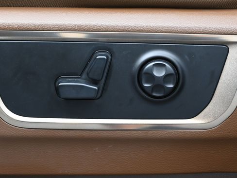 Used 2020 RAM 1500 Limited AWD/4WD image 10