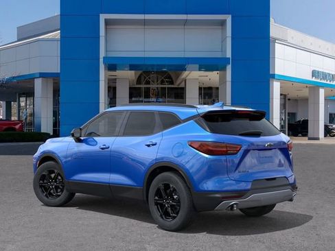 New 2026 Chevrolet Blazer LT w/ Convenience Package image 3