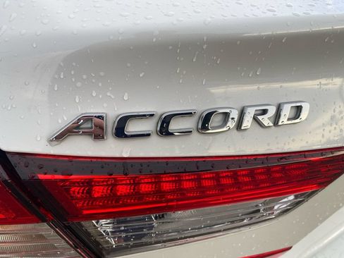 Used 2018 Honda Accord EX-L image 17
